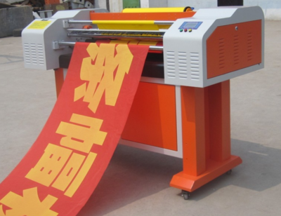 广告设备与广告制作 创新技术驱动品牌传播